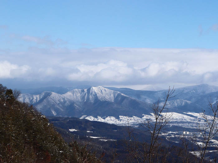 photo：高社山が白い：地附山から