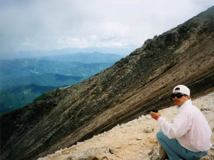 photo：山頂まであと少し：乗鞍岳