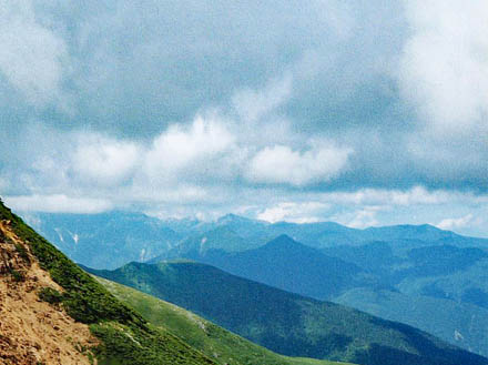 photo：北アルプス方面を見る：乗鞍岳
