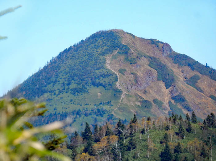 photo：岩菅山登山道が見える,2021.10.14,赤石山から