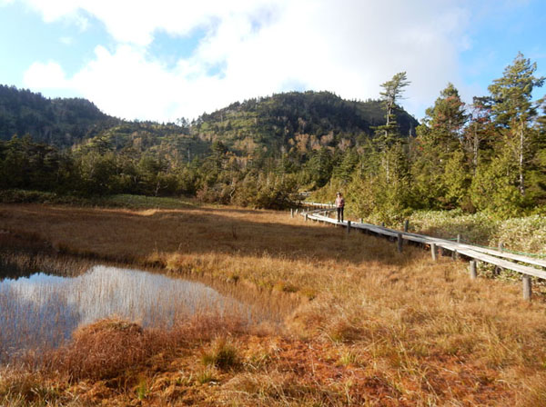 photo：裏岩菅山と四十八池・赤石山