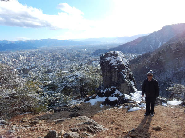 photo：飯縄山、黒姫山、妙高山・地附山山頂から