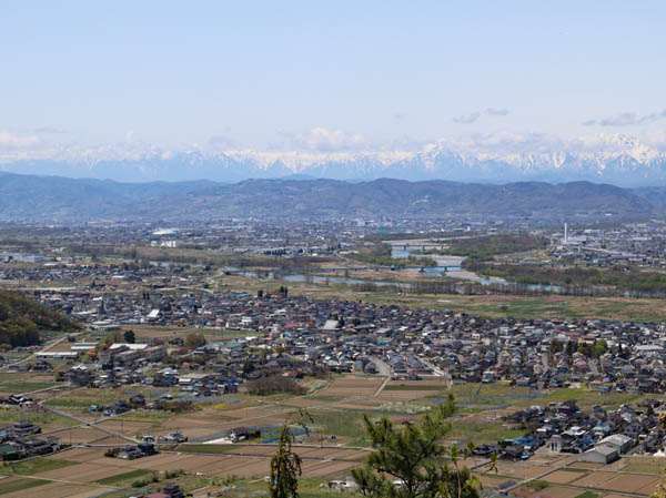 photo：枕状溶岩・井上山