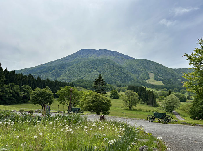 黒姫山