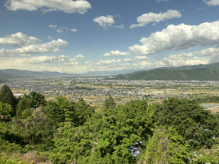 photo：姨捨付近から善光寺平(車窓風景)