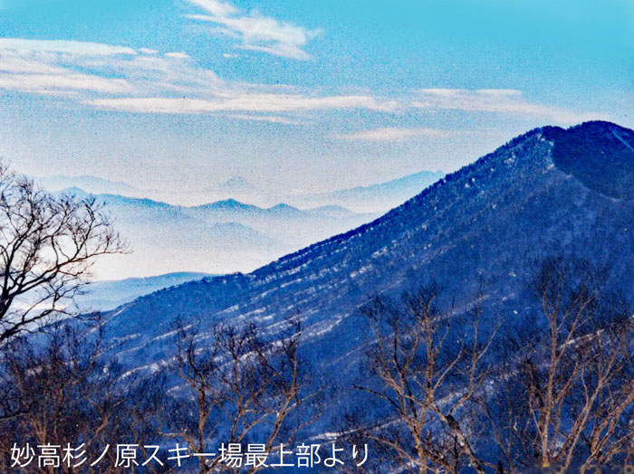 photo：杉ノ原スキー場から富士山と黒姫山