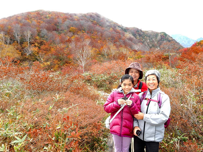 紅葉が美しい遊歩道：白馬五竜地蔵の頭 