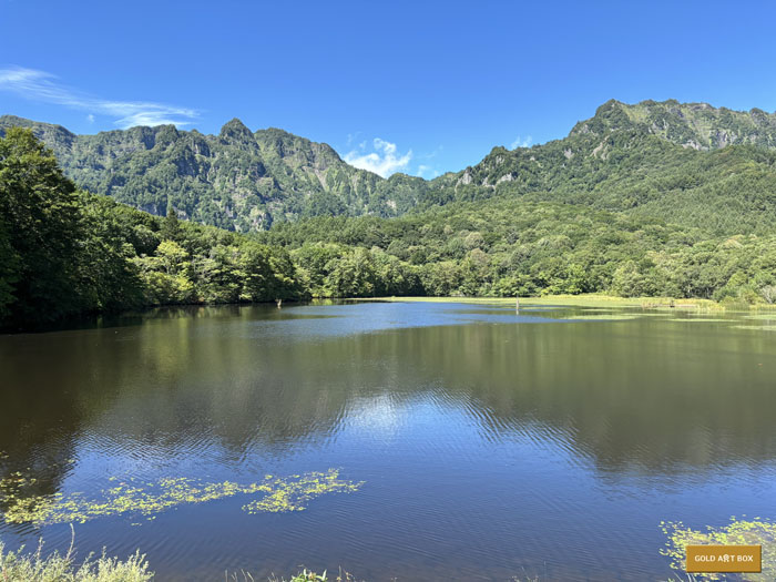 戸隠高原鏡池