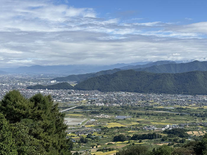 photo：千曲川展望台からの秋風景：聖山 