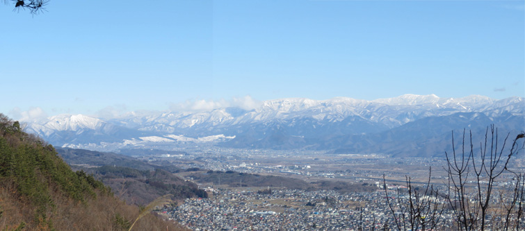 photo・善光寺平北側と高社山、竜王山、焼額山、岩菅山