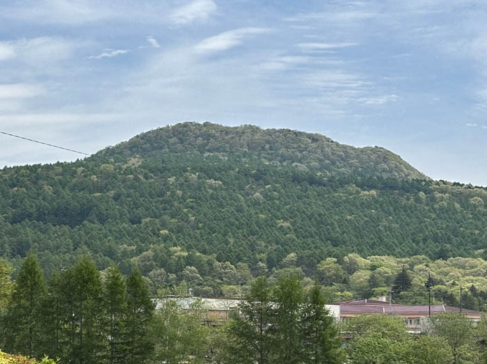 離山．中軽井沢駅から